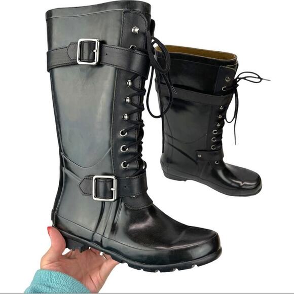 BCBGMAXAZRIA Women's Black Willis Lace Up Rubber Boots Leather Straps Size 6 - Picture 1 of 16